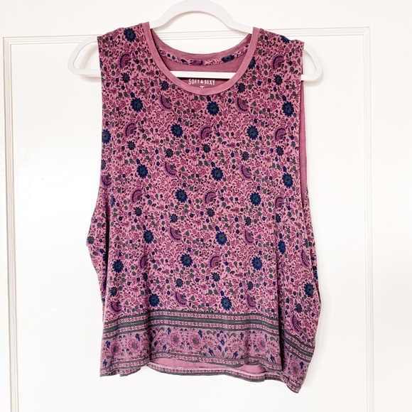 American Eagle Outfitters Tops - AMERICAN EAGLE Soft&sexy tank